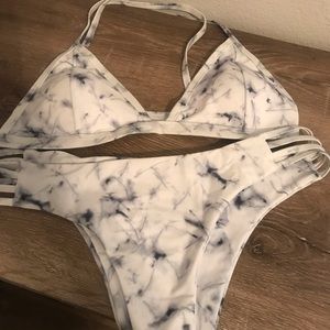 Women’s Marble Print Bikini size large brand new!